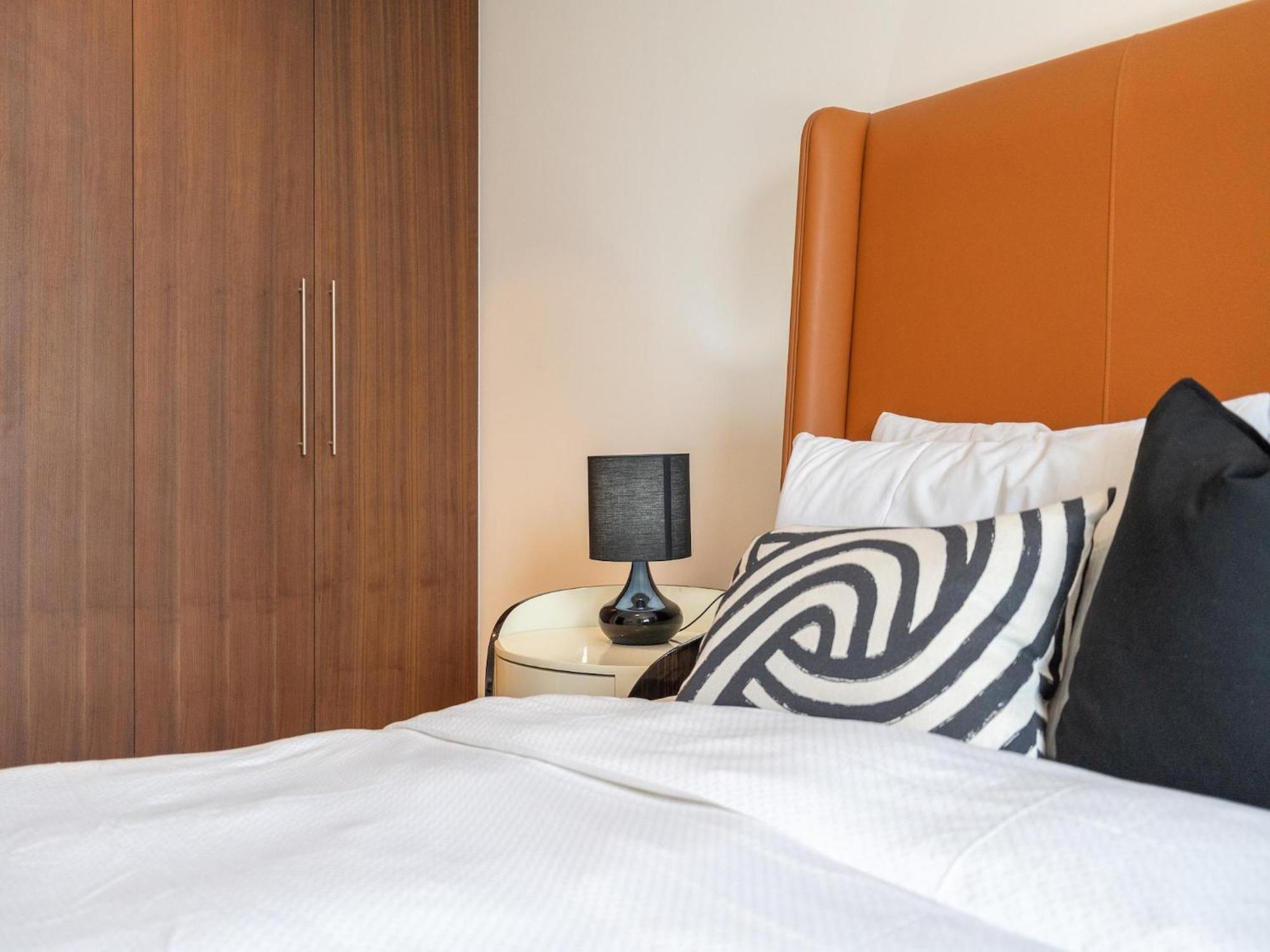 Luxurious Stylish Apartments Across Dubai Mall Burj Khalifa City Views 외부 사진